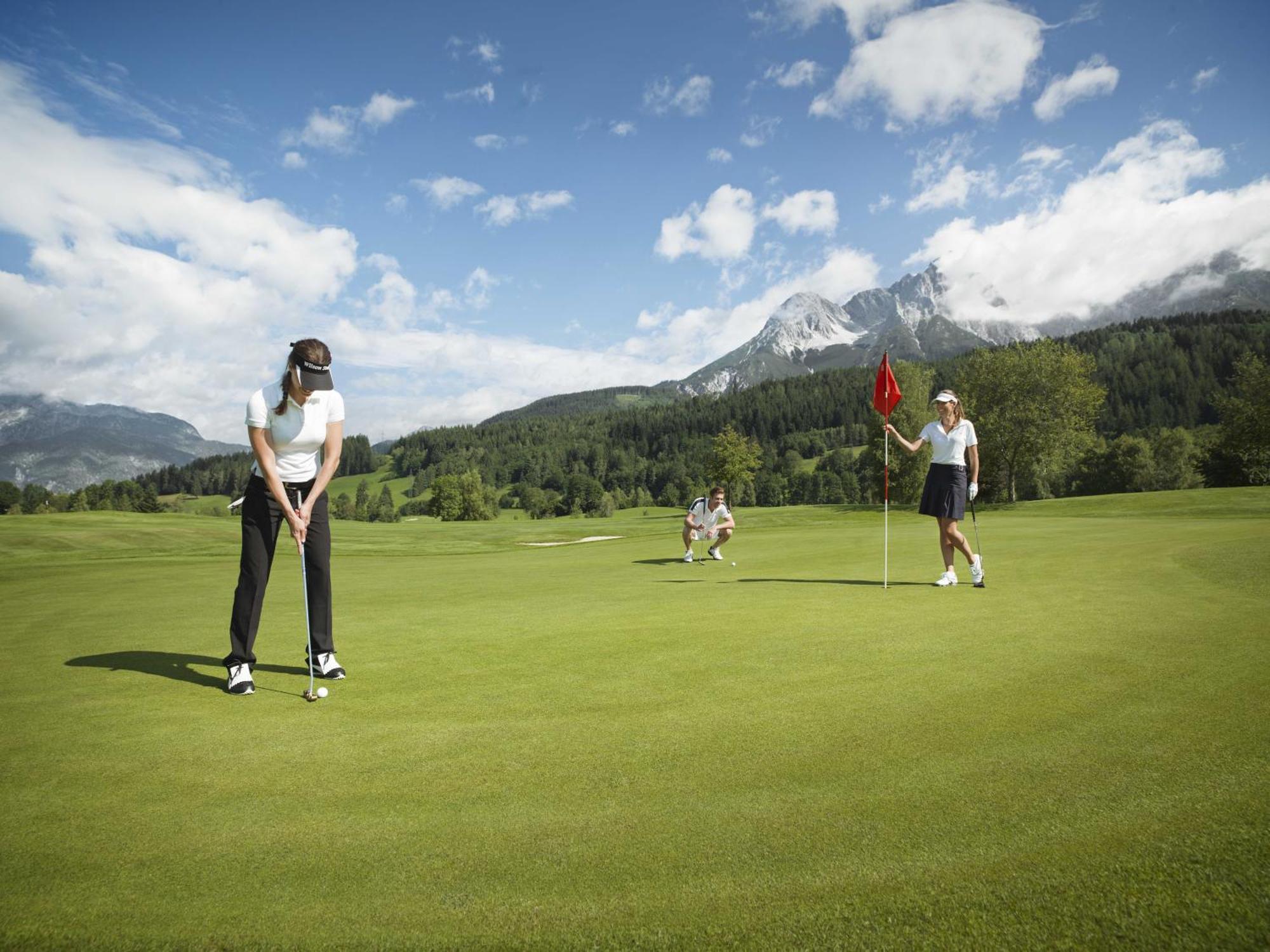 Hotel Der Loewe Lebe Frei Leogang Exterior photo